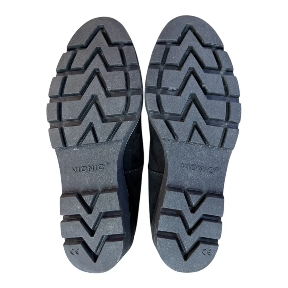 Vionic Willa Wedge Loafers Women’s Size 8.5 Black  Suede